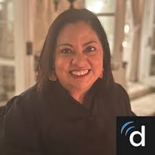 Sonya Marks's Instagram, Twitter & Facebook