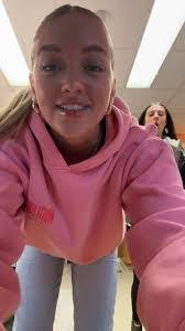 Mackenzie Nadeau's Instagram, Twitter & Facebook