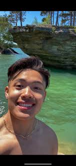 Nail Salon Professionals in Washington, MI