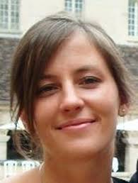 Anne DUFOUR (La Poste Solutions Business à PARIS CEDEX 15)