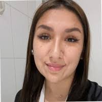 Kim Sepulveda's Instagram, Twitter & Facebook