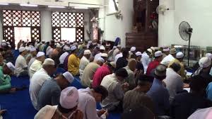 Doa Antara Dua Khutbah Oleh Sheikh Zuhri Yusuf Bilal Masjid Amru Al As Youtube