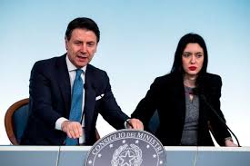 *** scuola ultime notizie concorsi e docenti mancanti: Conte E Azzolina In Visita Ad Una Scuola Di Caserta I Presenti Urlano Al Premier Non Mollare Orizzonte Scuola Notizie