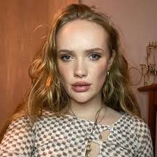 Sally Brown's Instagram, Twitter & Facebook