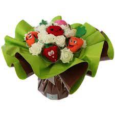 Ils seront fiers d'offrir leur création à la personne qu'ils aiment. Bouquet De Fruits Et Legumes Original Pour Un Cadeau Unique Et Rigolo