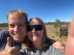 Beautiful scones and a honeycomb milkshake at Bega 😋