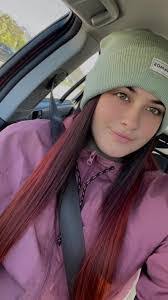 Alison Louise's Instagram, Twitter & Facebook