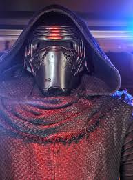 Kylo Ren Helmet Sculpt Old School Version 2 Beginning Pg17 Kylo Ren Helmet Star Wars Kylo Ren Star Wars