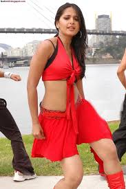 In the film, singam, she appeared as kavya mahalingam in 2010. Hot Anushka Thighs Anushka Shetty Hot Bikini Anushka Shetty Hot Hd Wallpaper 620x886 Wallpapertip The Hottest Images And Pictures Of Anushka Shetty Are Truly Epic Palinnyclub