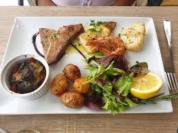 L Ostrea Toulon 2 Quai Des Sous Mariniers Menu Prix Restaurant Avis Tripadvisor