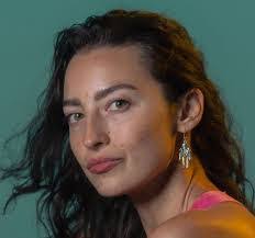 Gabriel Bates's Instagram, Twitter & Facebook