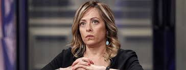 E' giornalista professionista dal 2006. A Bolzano Arriva Meloni Salto Bz