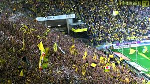 Juni, um 19.30 uhr, trifft borussia dortmunds u23 im stadion rote erde. Stimmung Sudtribune Deutscher Meister 2011 Borussia Dortmund Vs 1 Fc Nurnberg 30 04 Bvb Hd Youtube