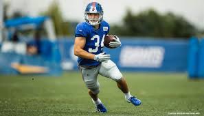 Maybe you would like to learn more about one of these? Sandro Platzgummer Bleibt Bei Den Giants Football