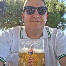 hi all, is there any class 2 work around medway and surrounding areas,  ideally minimal jobs and more mileage but not mega fussy, happy to do  nights away and/or european work, i'm