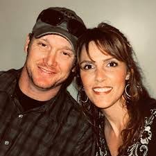 Tanya Kyle's Instagram, Twitter & Facebook