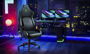 Il mercato delle cuffie da gaming è in mano agli specialisti: Razer Introduces New Laptop Microphone Gaming Chair And More