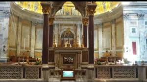 Selama tiga tahun terakhir, para arkeolog menggali di bawah altar. Para Uskup Indonesia Misa Dan Berdoa Di Makam Santo Paulus Keuskupan Agung Pontianak
