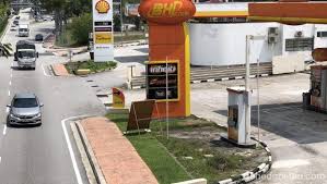 Organisasi negara pengekspor minyak (opec) bersama negara mitra atau opec+ sepakat untuk memangkas produksi minyak dalam jangka panjang, keputusan tersebut diproyeksi mampu meningkatkan harga minyak dunia setelah sempat terkoreksi hingga 40 persen. Bolehkah Stesen Minyak Bertahan Semasa Covd 19 Gohed Gostan