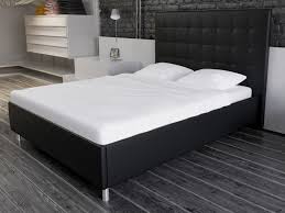 Tête de lit moderne et design sur les tendances ! Lit Avec Tete De Lit Capitonnee Simili Noir 160 X 200 Cm Lola