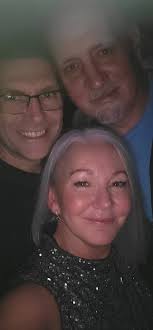 Another amazing night. Top music and people yet again......but am I the  only person that thought the bass heads were black guys from Chicago ??!