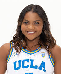 Shari Biggs's Instagram, Twitter & Facebook