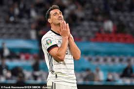 Germany's choice of defensive system has long been seen as the weak point of the team. Euro 2020 Mats Hummels Three Year Old Son Celebrates His Own Goal Against France Australiannewsreview