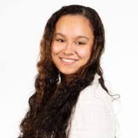 Isabella Curry's Instagram, Twitter & Facebook