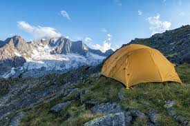 Find the travel option that best suits you. Darf Ich In Den Bergen Ubernachten Wir Klaren Auf