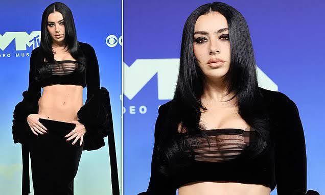 Charli XCX experiences embarrassing wardrobe malfunction on VMAs red carpet