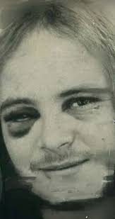 I just did 6 pull ups. Let me know if anyone needs a bodyguard 💪