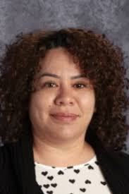 Elizabeth Schramm's Instagram, Twitter & Facebook