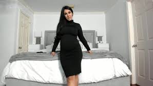 Pregnant Makayla Divine