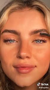 Best Natural Looking Makeup Paid Link Want To Know More Click On The Image Tanned Makeup Natural Glam Makeup Natural Makeup
