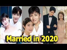 Tae gong sil has the ability to see ghosts, but their constant demands of help make her life impossible, until she meets joo jong won, handsome ceo that measures everything. Top 5 Korean Couples To Get Married In 2020 Ji Chang Wook Park Shin Hye Youtube Korean Couple Korean Actors Ji Chang Wook