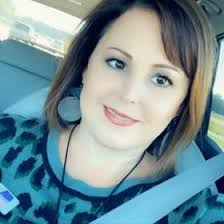 Kasie Hicks (kasiemh)