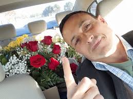 1vote spreading love and happiness delivering flowers for my bro today.  HAPPY VALENTINES EVE EVERYONE ❤️☝🏼🇺🇲