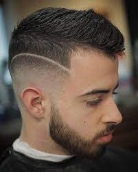 Cool 45 Inspiring Widow S Peak Hairstyles Meaning The Remarkable Feature Widows Peak Hairstyles Widow S Peak Short Hair For Boys