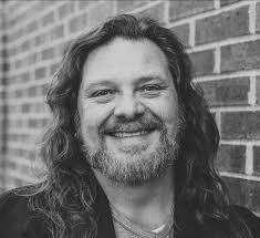 Ruthann Hogue's Instagram, Twitter & Facebook