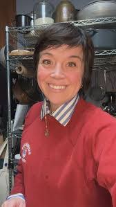 Tara Hooker's Instagram, Twitter & Facebook