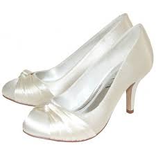 Grace By Perfect Bridal Shoe Company Ivory And White Vintage Dyeable Wedding Or Occasion Shoes Bridesmaid Shoes Dyeable Wedding Shoes Bridal Heels