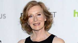 She is an actress who rose to prominence after portraying ruth fisher in the tv series six feet under. The Untold Truth Of Frances Conroy Wikiodin Com