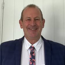 Tim Vidra's Instagram, Twitter & Facebook