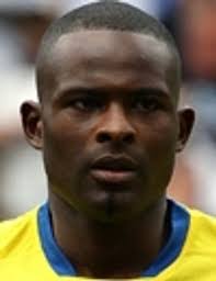 Leon Cort's Instagram, Twitter & Facebook