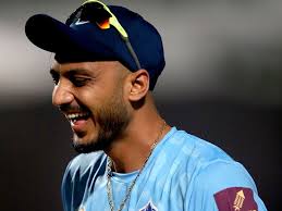 Axar patel biography, axar patel lifestyle, axar patel lifestory, axar patel best bowling. Cjbrfzdjwjsilm