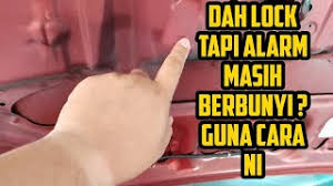 Lubang sebesar pen kemudiannya ditampal dengan pelekat bagi mengaburi polis. Alarm Perodua Viva Berbunyi Bila Tekan Lock Cuba Cara Ini Youtube