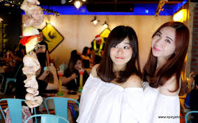 There's usually a long waiting list, tables are fairly limited, and spaces are scarce. Omaya æ˜¥å·ç‚'é¸¡ Ss15 Subang Jaya Spicy Sharon A Malaysian Lifestyle And Food Blog