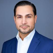 Real Estate Agents in 33138