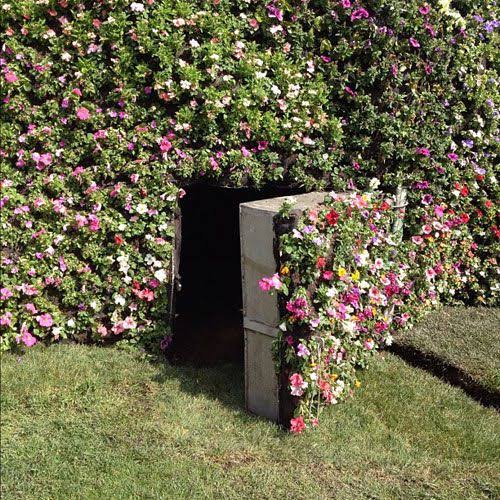 Garden with secret door