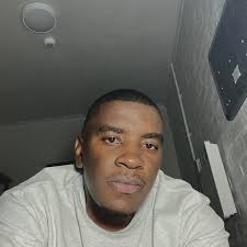 When Joao Felix scored and went straight to celebrate with his younger  brother, who was a ballboy for Benfica 🤗